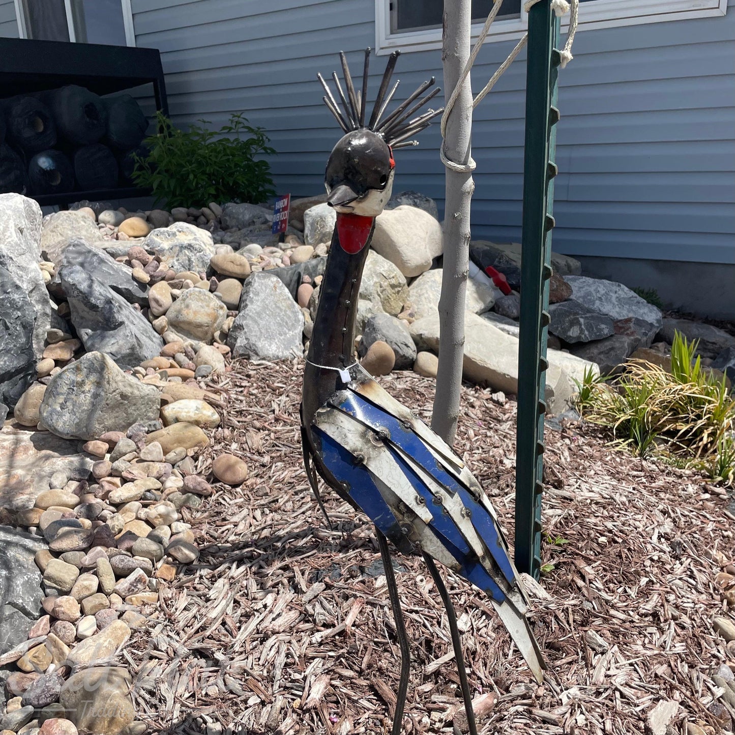 Recycled Metal Tall Crowned Crane