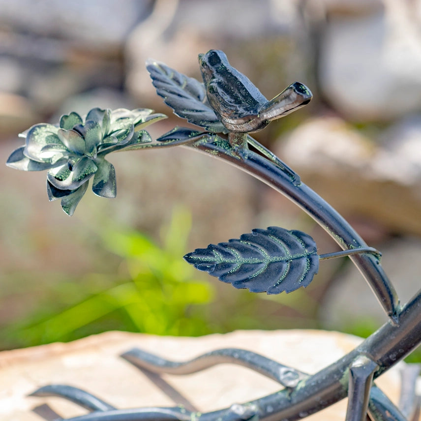 Scallop Edge Birdbath with Branch Stand