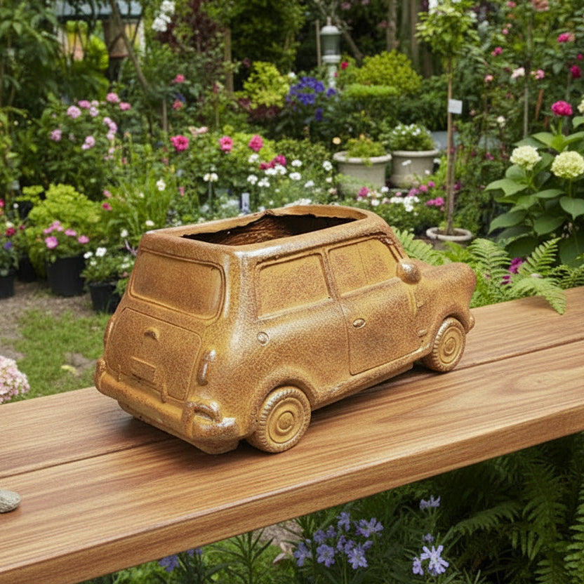 Car Planter | Rust