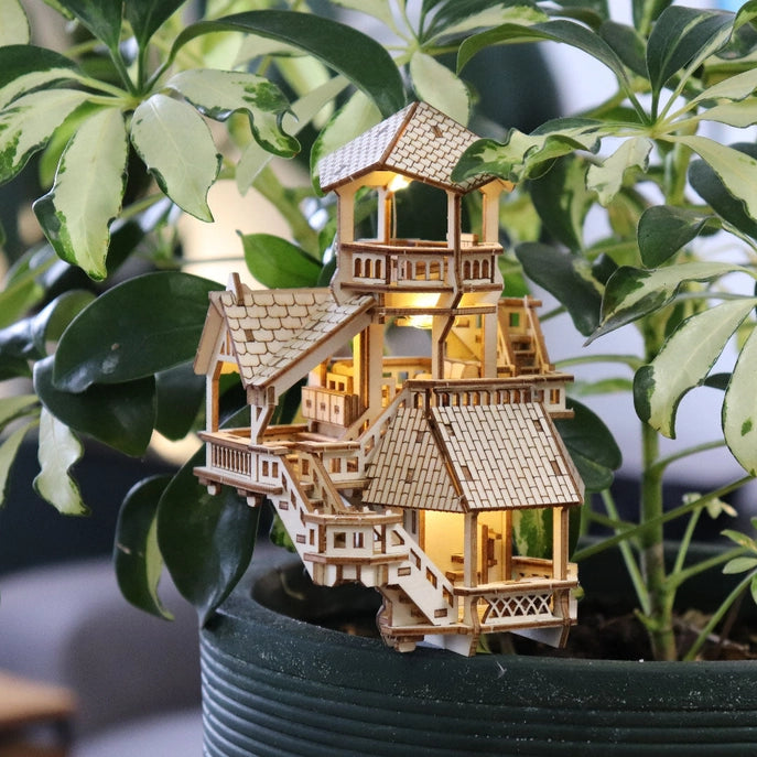 Tiny Treehouses