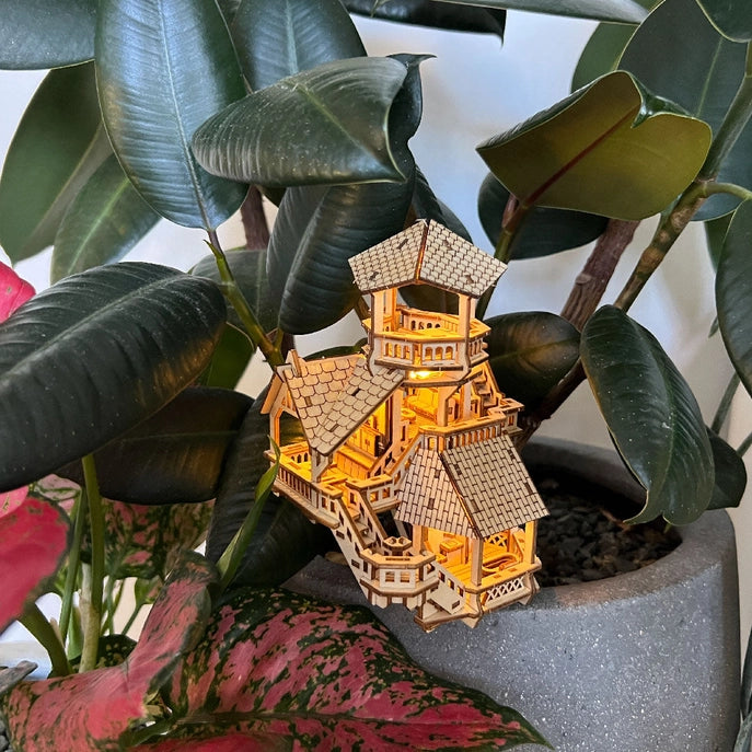 Tiny Treehouses