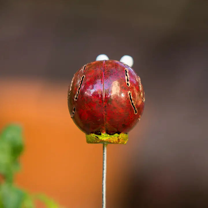Snail Pot Stake