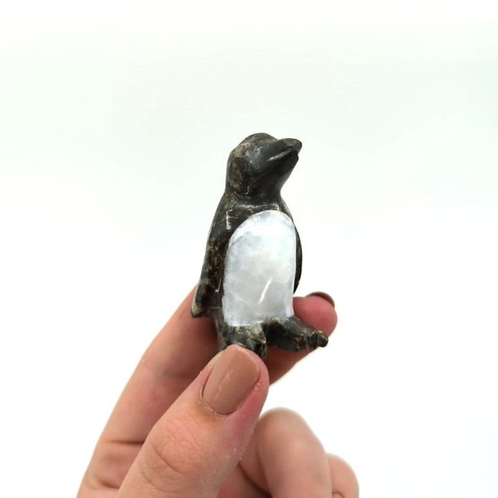 2" Marble Imperial Penguin